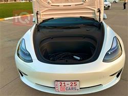 تسلا موديل 3